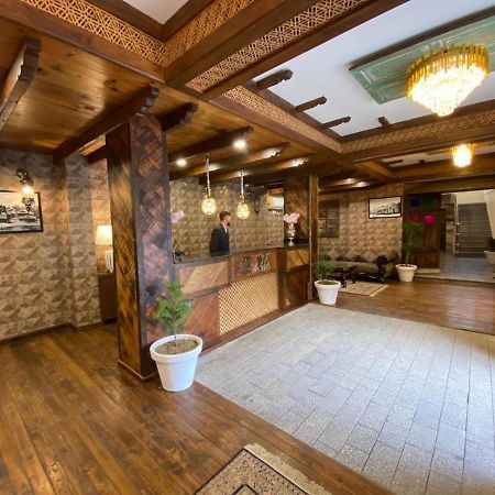 Hotel Green Rooms Srīnagar Buitenkant foto