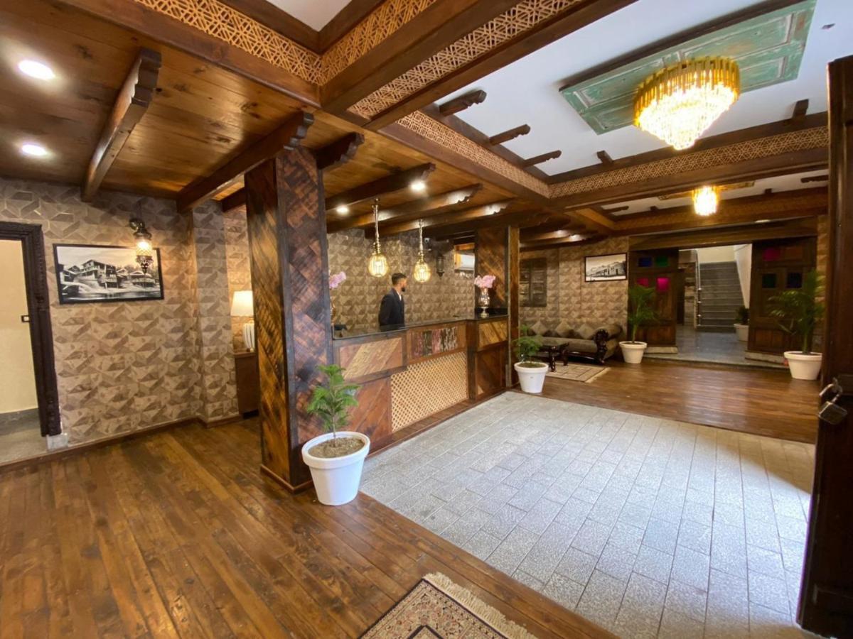 Hotel Green Rooms Srīnagar Buitenkant foto